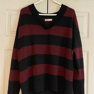 Stripped V-Neck Sweater